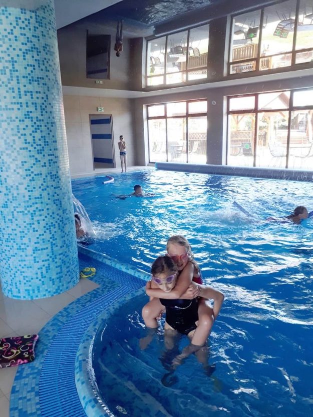 tasarz rewal obozy sportowe basen